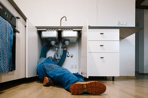 Professional Drain Cleaning technician working in Preston, IA